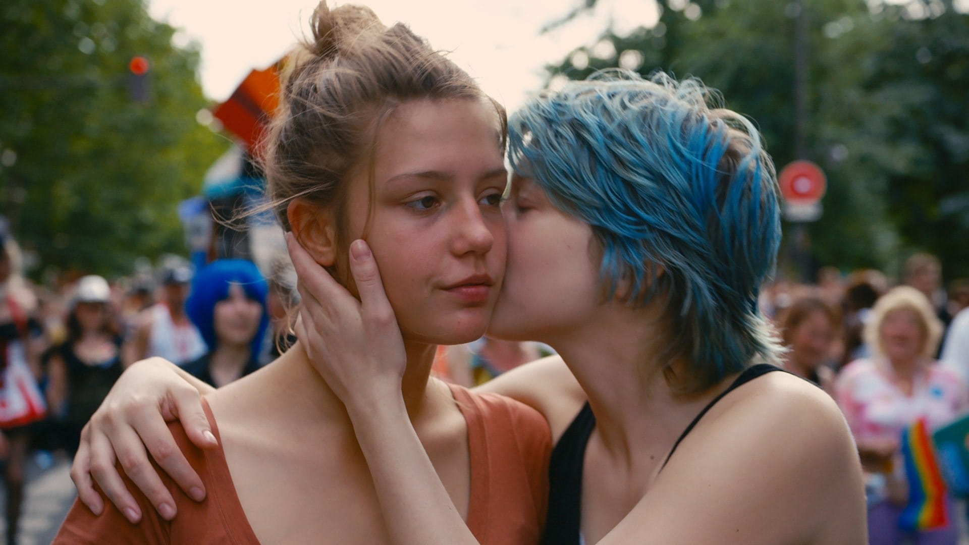 เจาะฉากสำคัญ Blue Is the Warmest Color เสี่ยงอันตราย